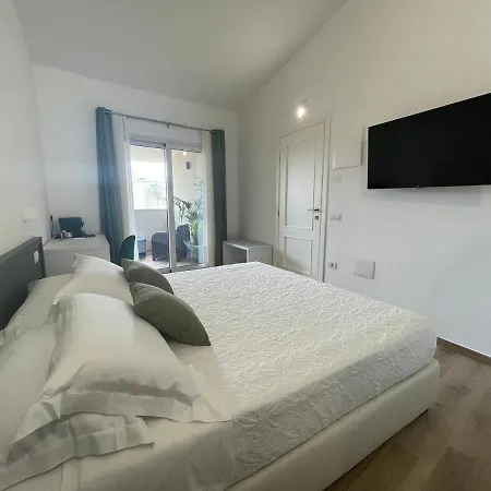 Admayora Guest House Villasimius Esterno foto